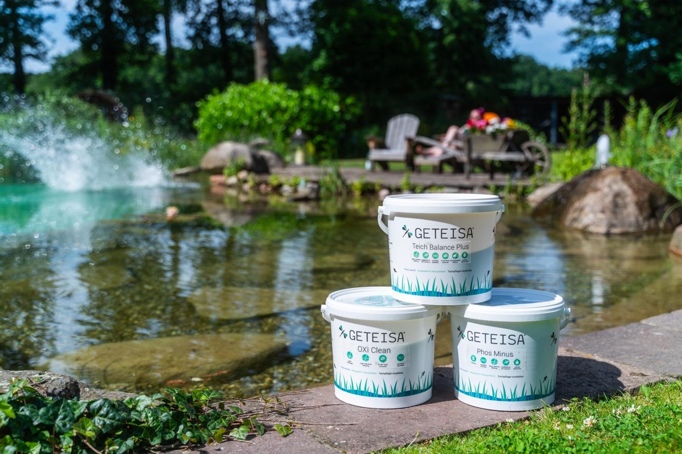 Teichpflege Produkte Set am See